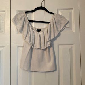 Ruffle sleeve crop top